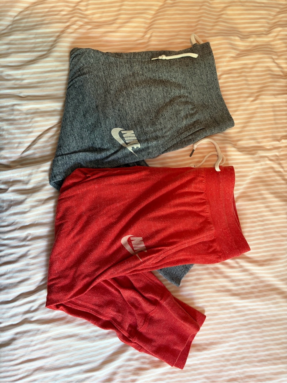 NIKE Quarter Length Sweatpants (2 pairs)